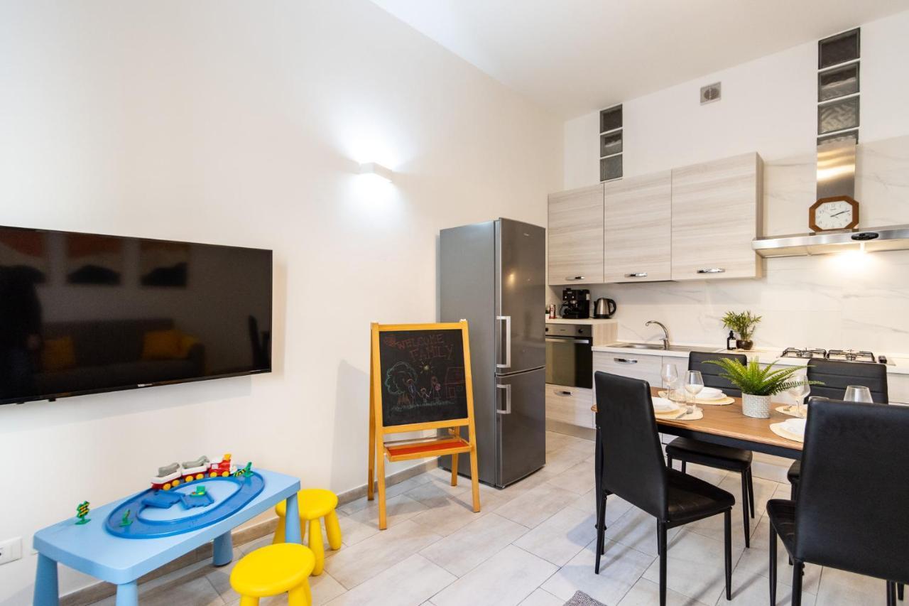Duomo A 20Minuti Comfort, Suite Vicino Aeroporto Milan Luaran gambar