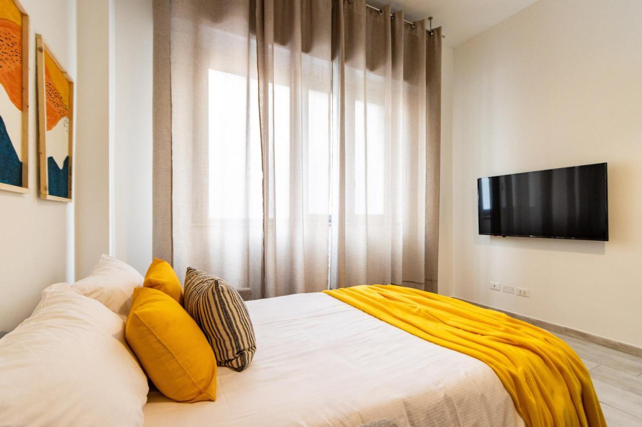 Duomo A 20Minuti Comfort, Suite Vicino Aeroporto Milan Luaran gambar
